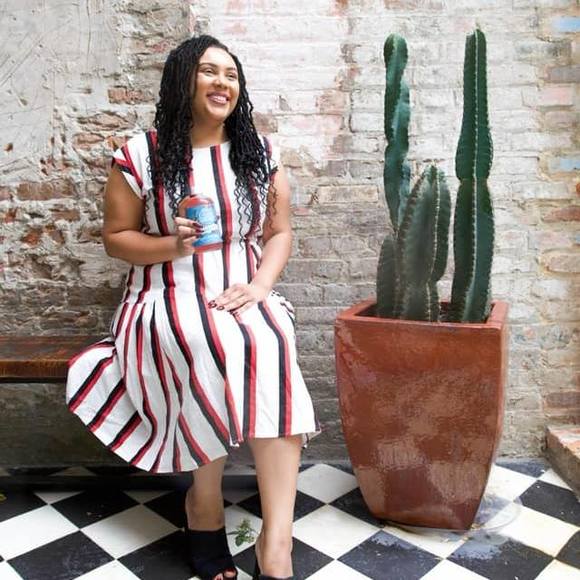 Meet your Posher, Lindsey - Picture 1 of 1